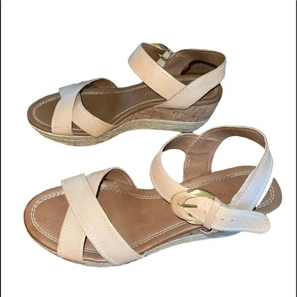 Franco Sarto Wedge Espadrilles. Tan color Size 8 1/2 M - Picture 6 of 13